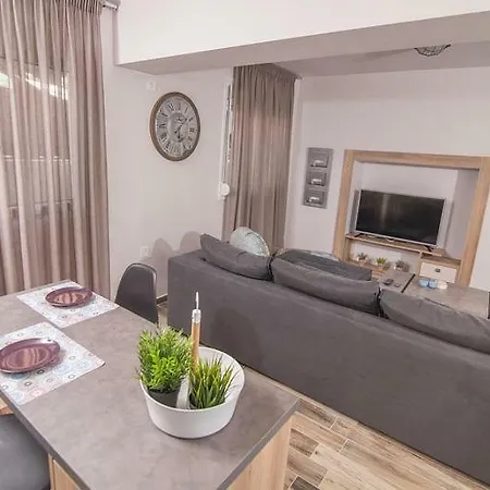 Apartament L & D Boutique
